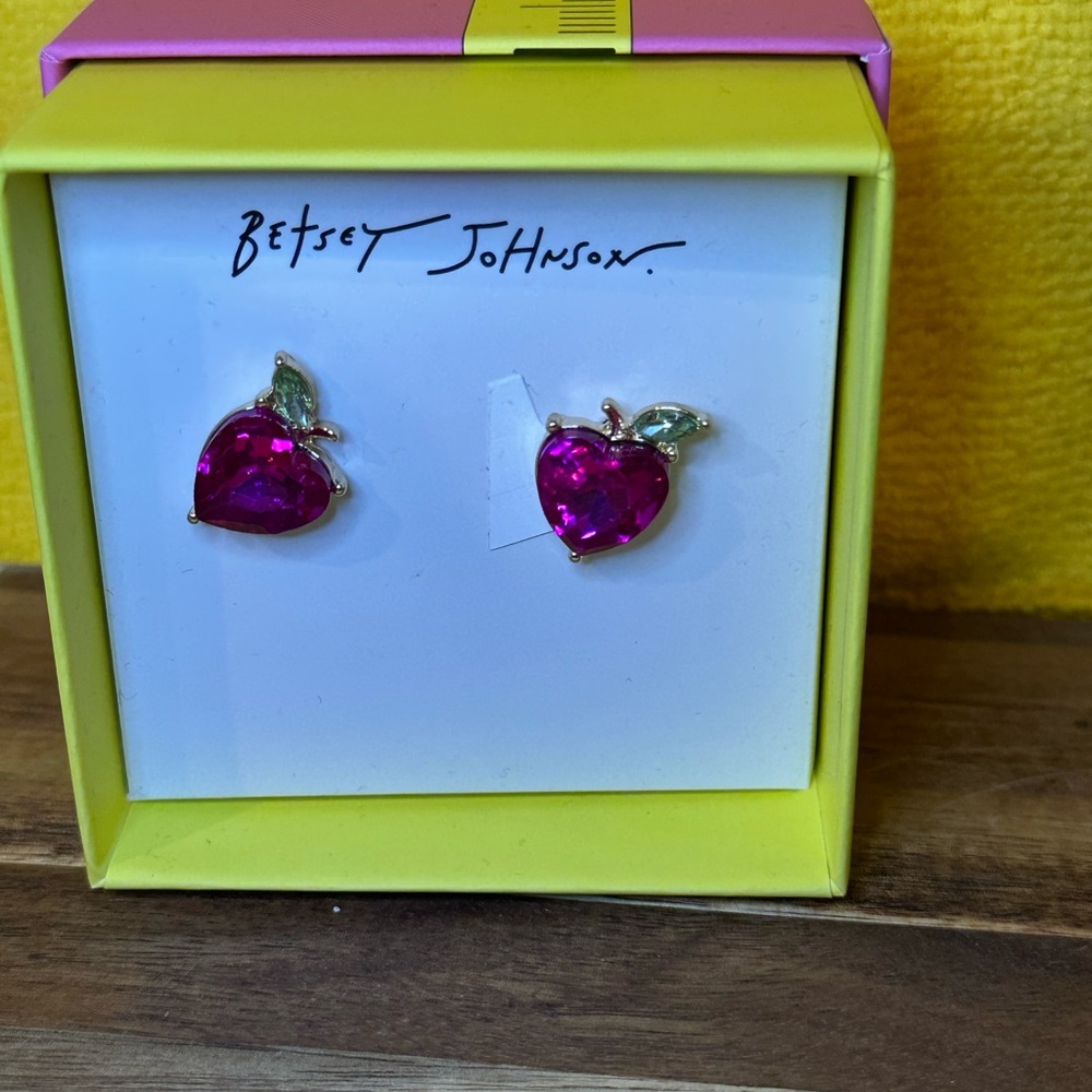 Betsey Johnson Fuchsia Heart Earrings